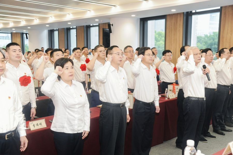 1625279439653162RNZ9.jpg 樓總宣誓.jpg