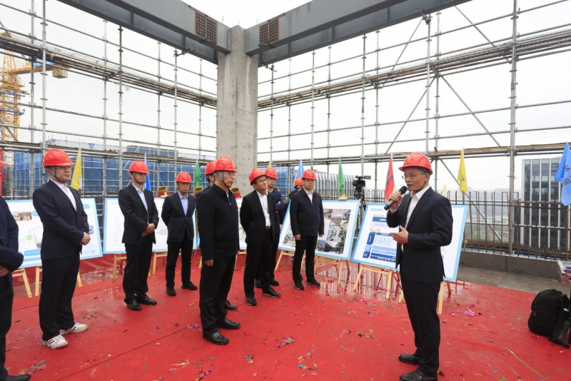 1715570875317304MpqD.jpg 國貿慧谷創新產業園項目順利封頂2.jpg